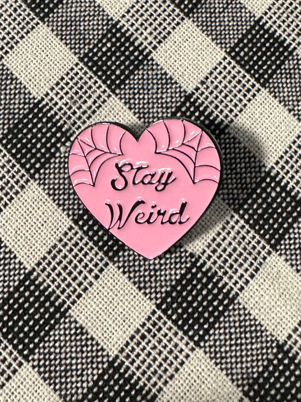 Stay Weird‎ Heart Pin New